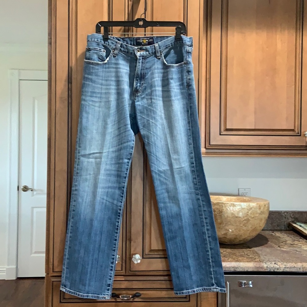 Lucky Brand men’s jeans 221 original straight 34W/30L